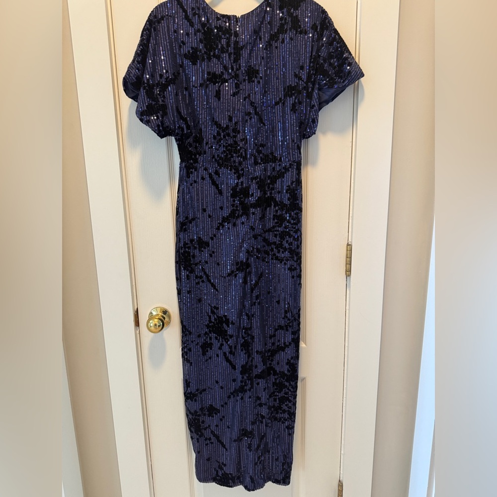 Chic Sequin Midi/Long Dress in Navy
